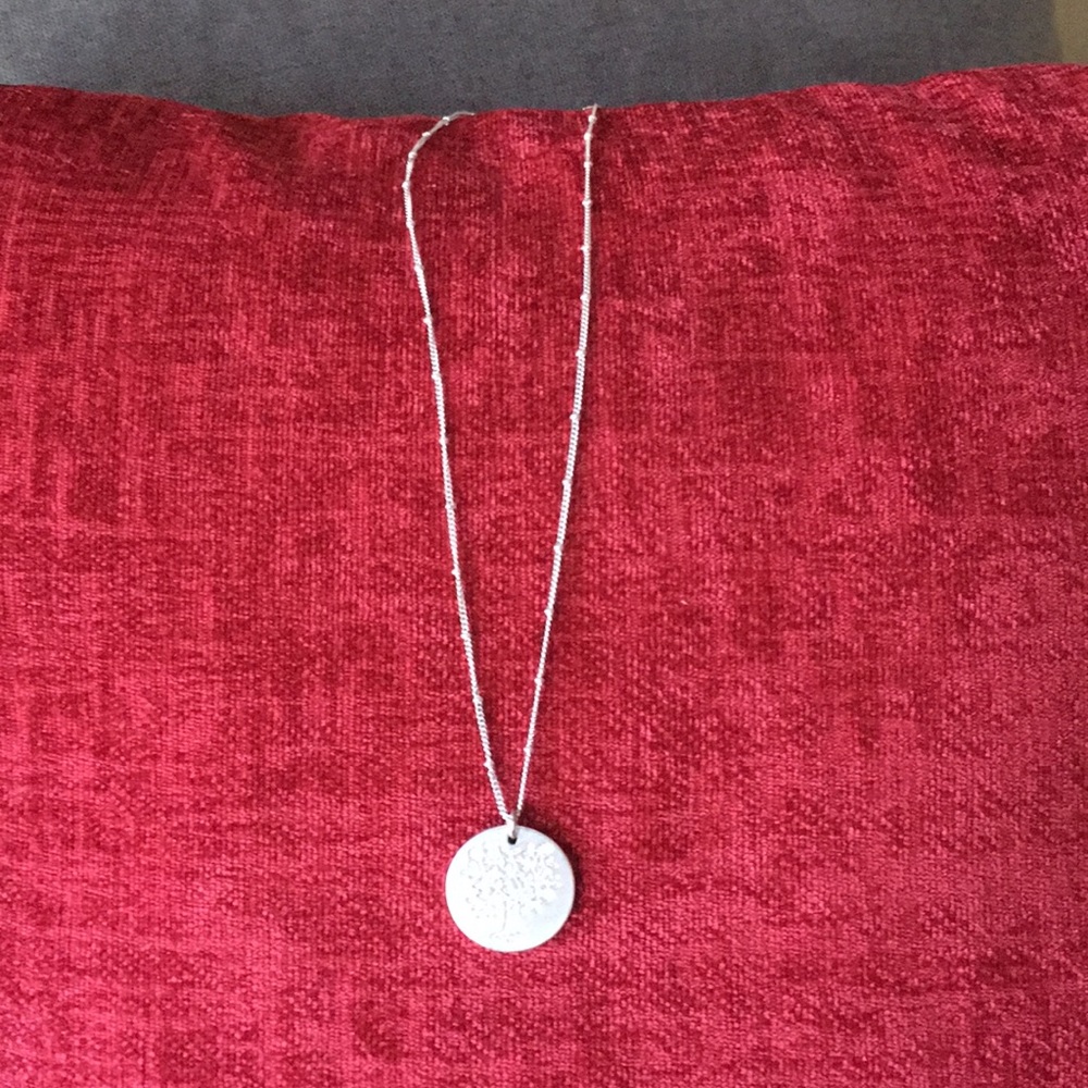 Silver necklace with pendant